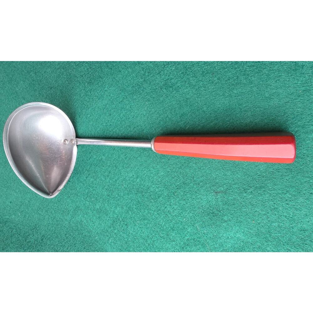 Vintage Corona Ladle tear drop shape with red Bakelite handle